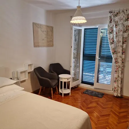 Riva Apartment Sumartin