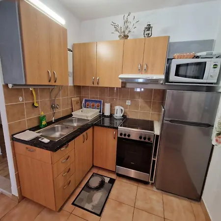 Apartment Riva Sumartin